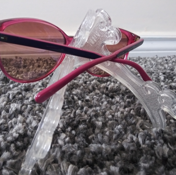 Tommy Hilfiger Sunglasses - Picture 4 of 5